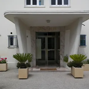 https://residence-belvedere.fr-provencehotel.com